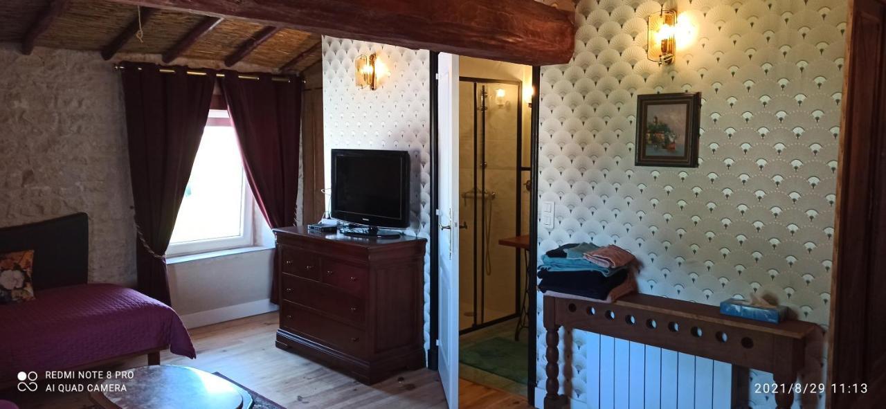Bed and Breakfast Chez Marek Et Urszula Le Langon Exterior foto